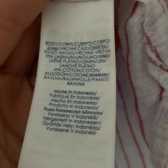 Chaps Linen Blend Bell Sleeve Red and White Pin Stripe Button Down Blouse M - Picture 9 of 9